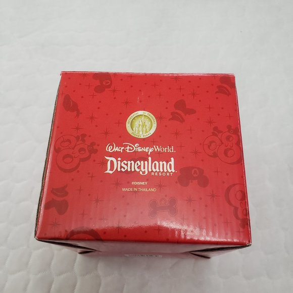 Disneyland Mickey Mouse and Friends Mug NEW IN BOX - Picture 6 of 8